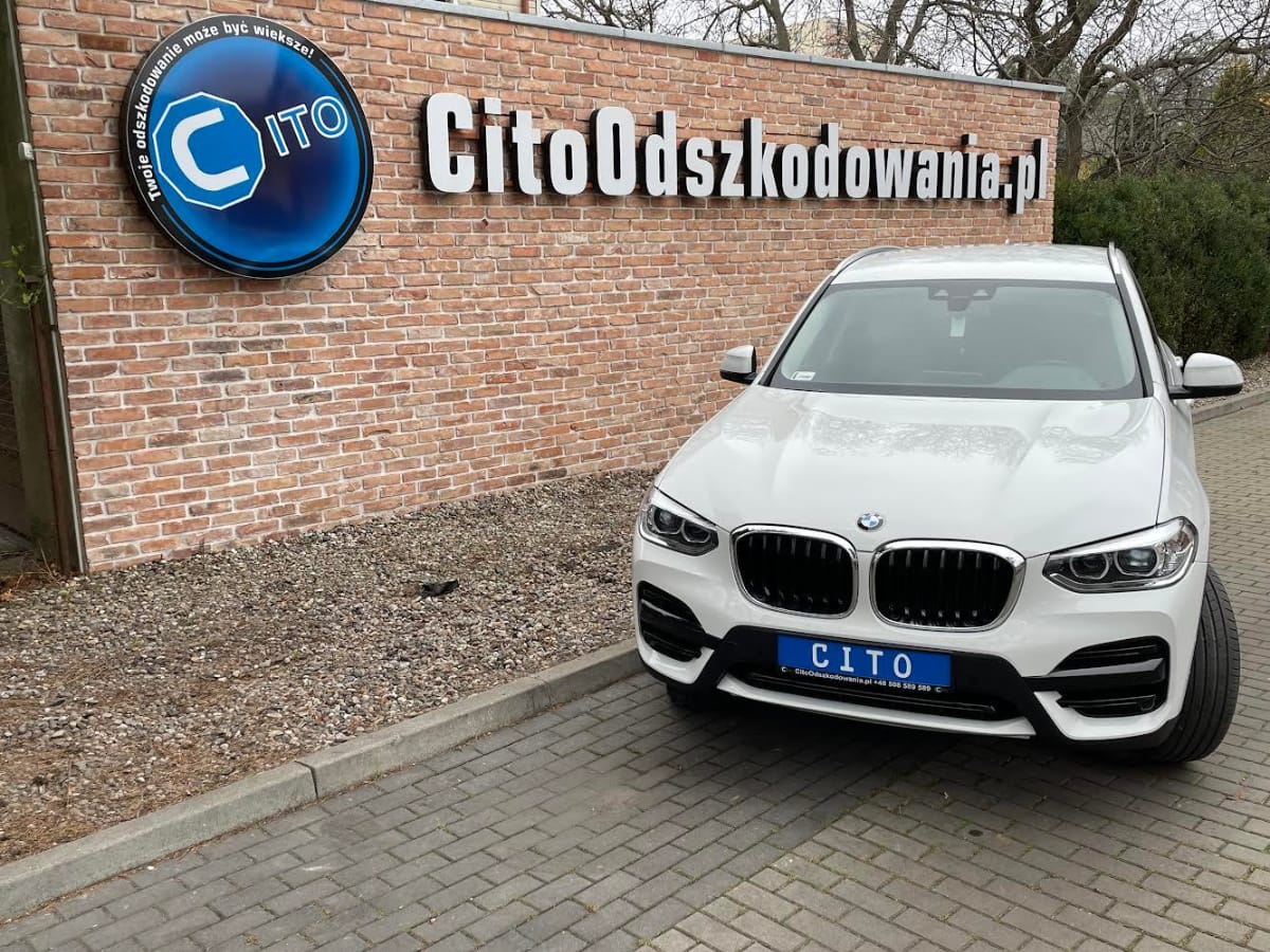 BMW X3 z OC sprawcy kolizji w Szczecinie